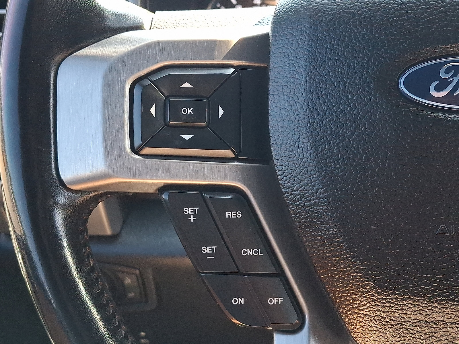 Used 2018 Ford F250 Platinum AWD/4WD image 24
