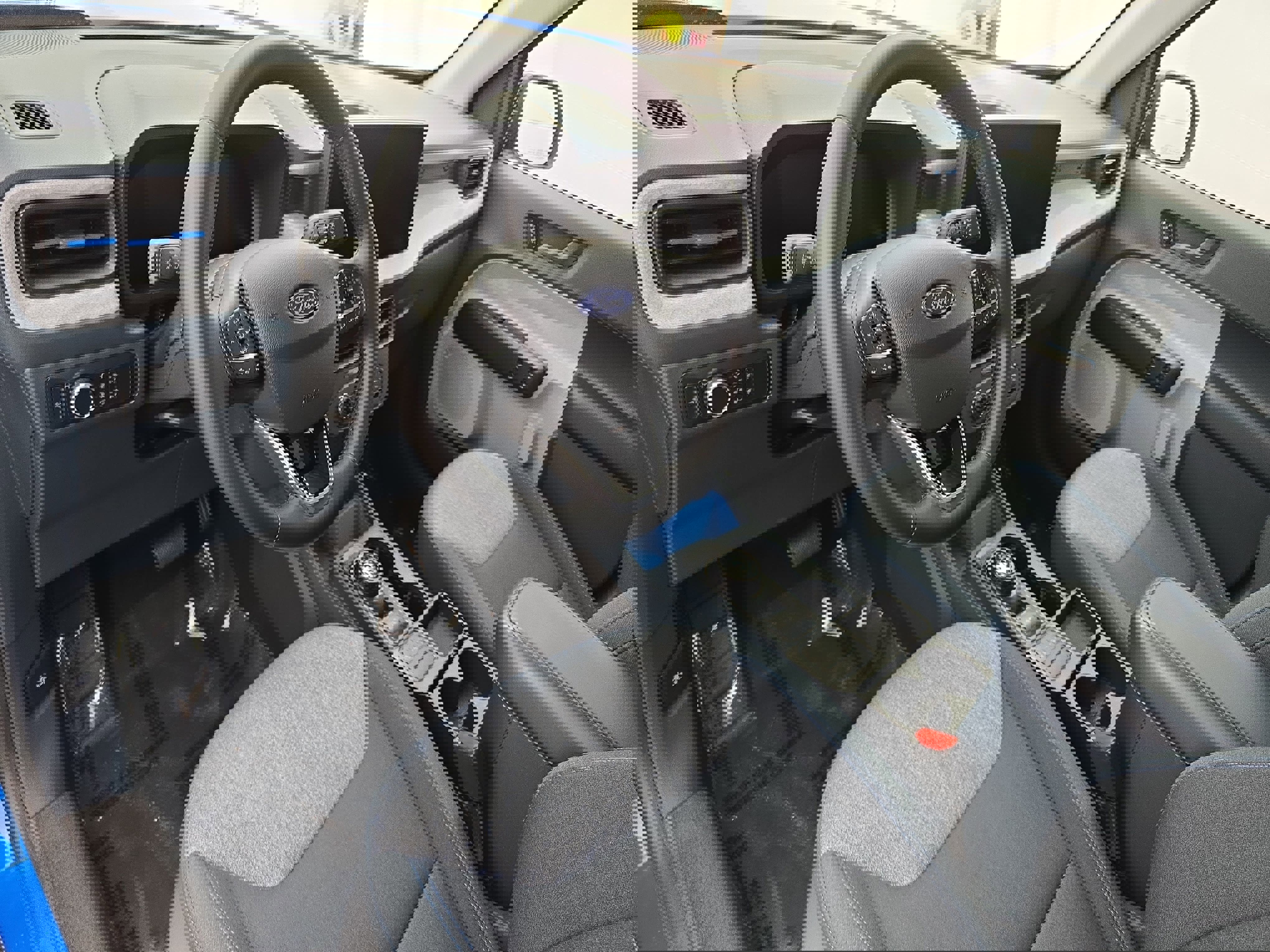 Used 2025 Ford Maverick XLT w/ XLT Luxury Package image 15