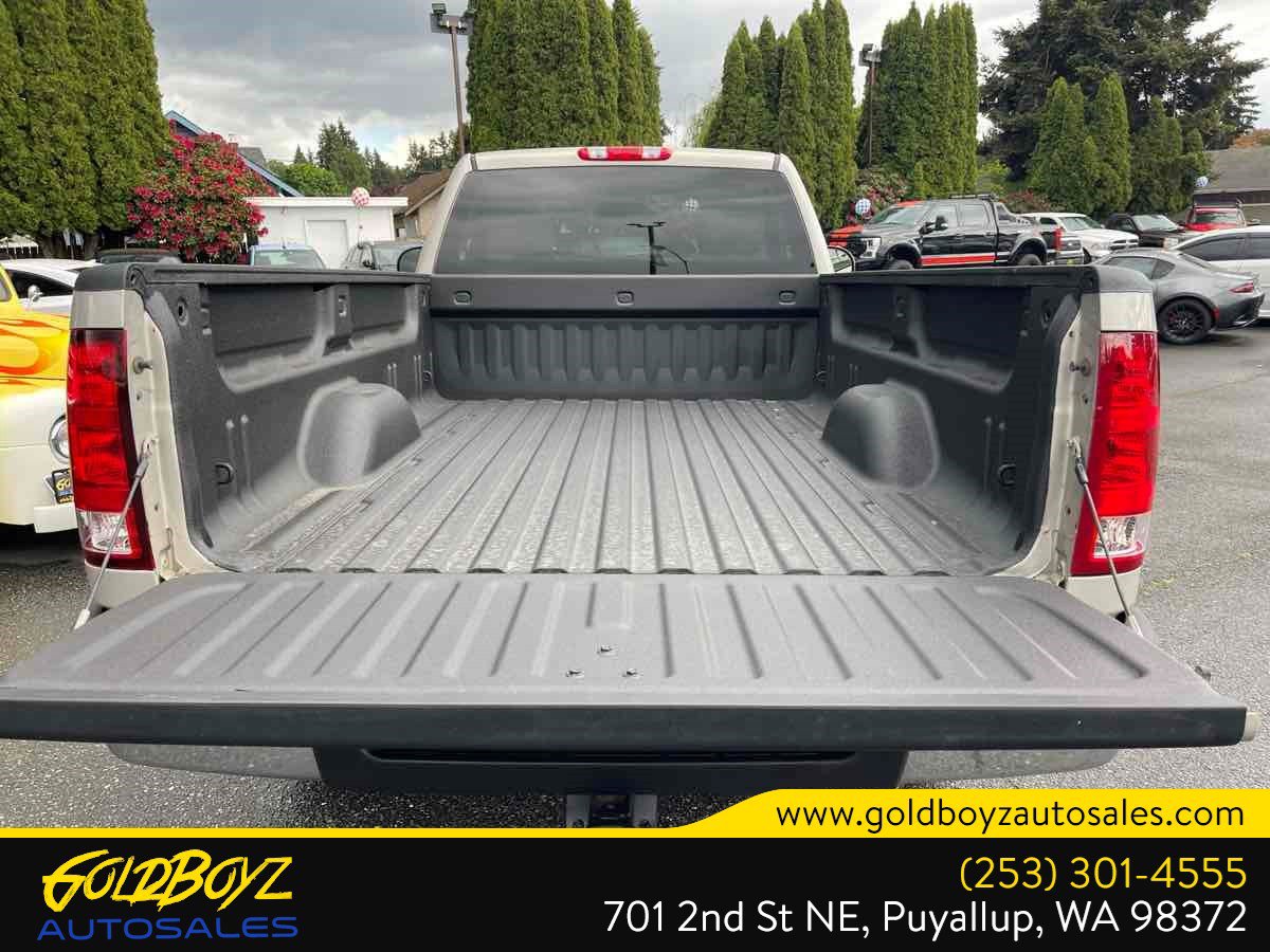 Used 2008 GMC Sierra 2500 2WD Regular Cab image 10