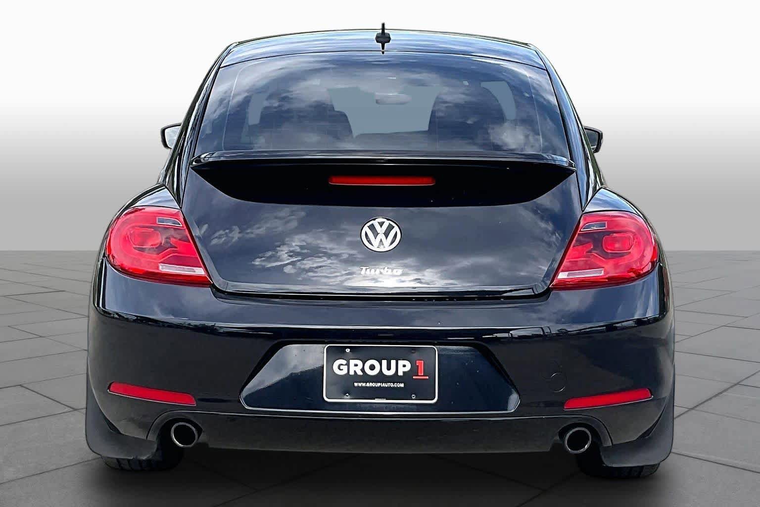 Used 2013 Volkswagen Beetle 2.0T FWD image 5