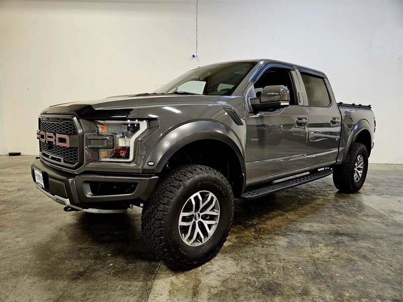 Used 2018 Ford F150 Raptor w/ Equipment Group 802A Luxury AWD/4WD image 11