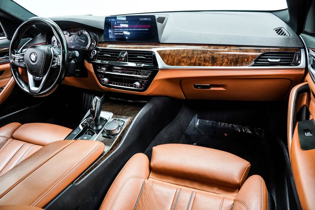 Used 2017 BMW 540i xDrive w/ Premium Package image 21