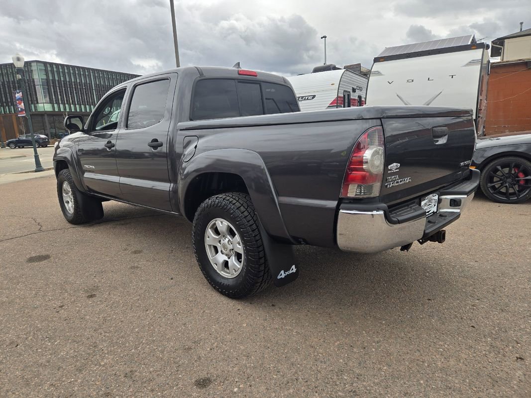 Used 2012 Toyota Tacoma 4x4 Double Cab w/ SR5 Pkg image 7