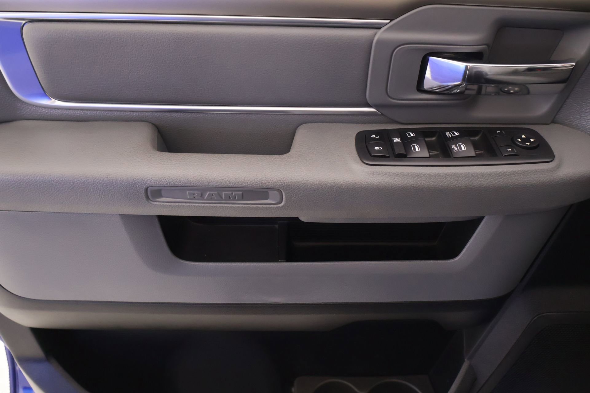 Used 2017 RAM 2500 Big Horn image 16