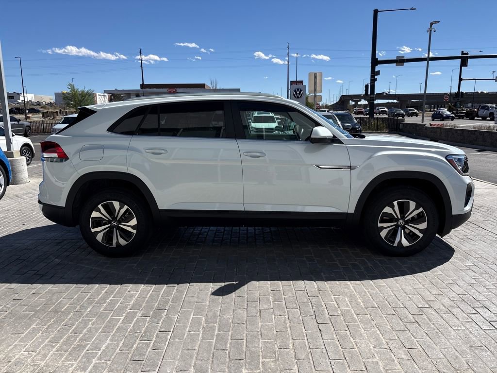 New 2026 Volkswagen Atlas Cross Sport SE image 6