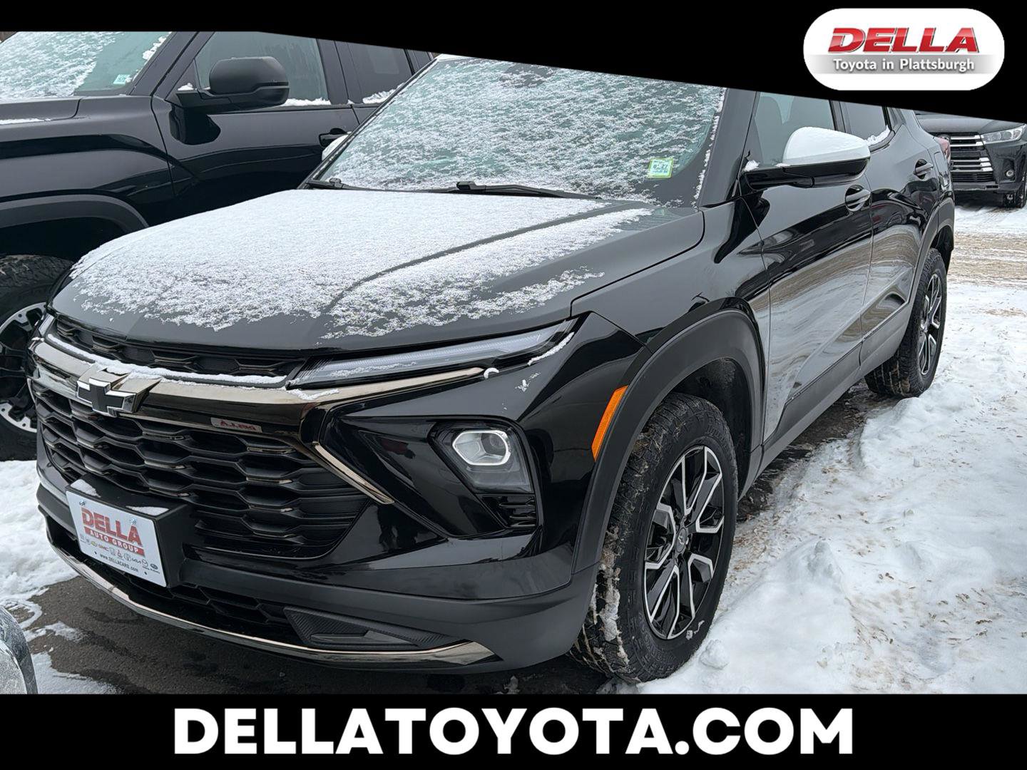 Used 2025 Chevrolet TrailBlazer ACTIV w/ Convenience Package image 1