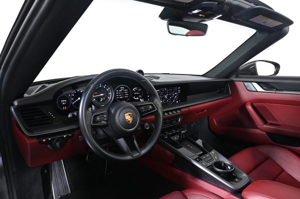 Used 2022 Porsche 911 Targa 4S image 11