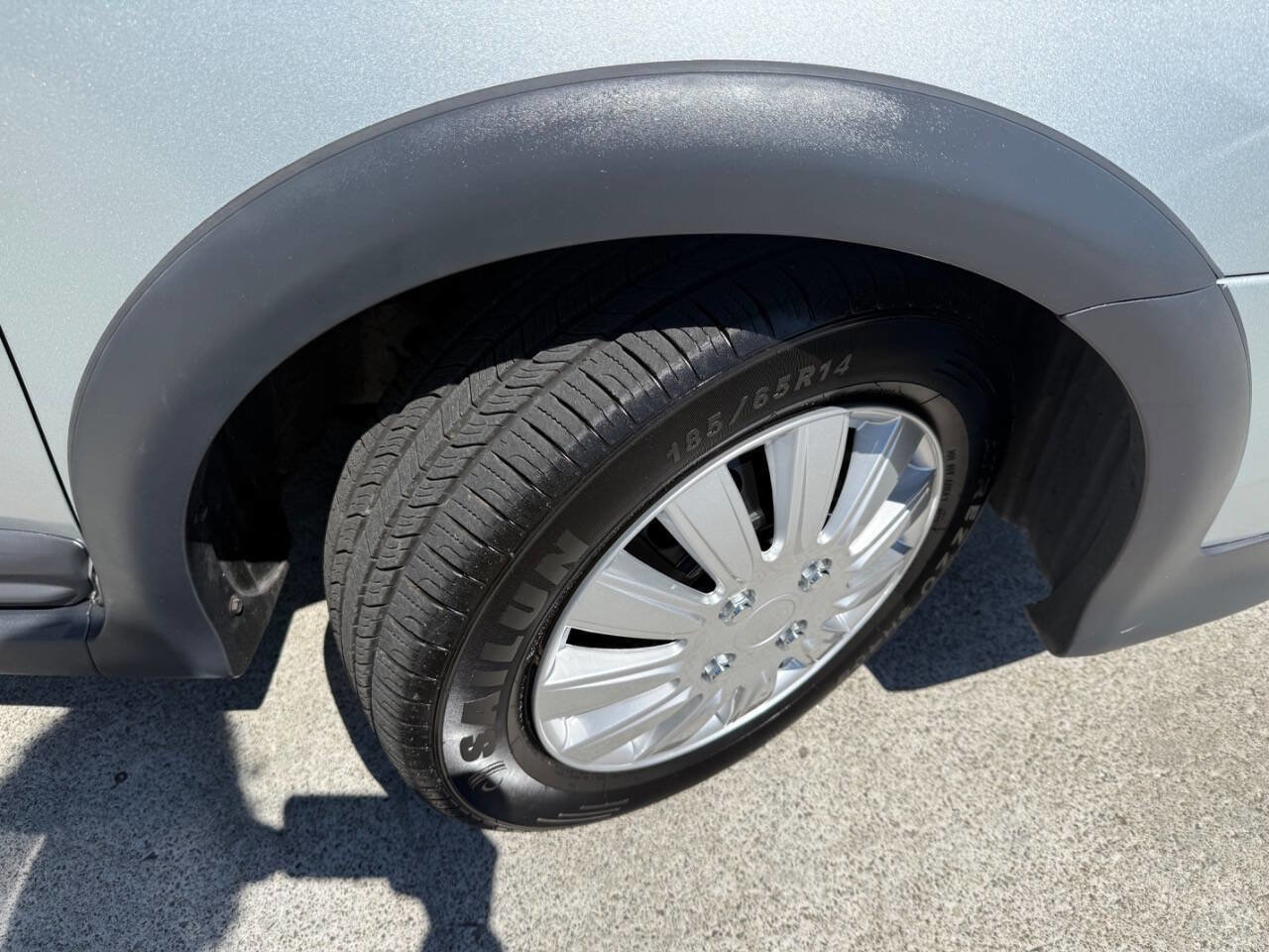 Used 2000 Toyota Echo Sedan FWD image 23