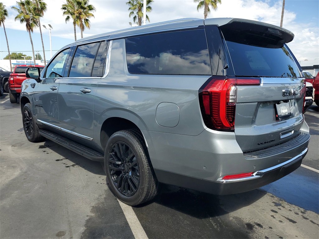 New 2026 GMC Yukon XL Elevation image 3