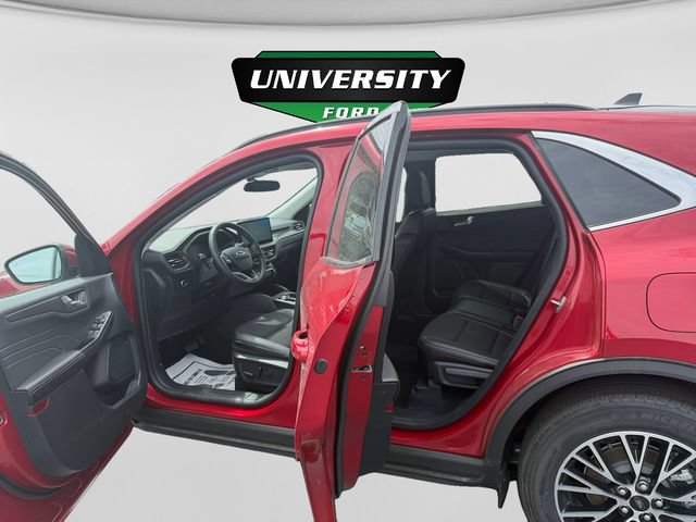 New 2026 Ford Escape SE w/ Class II Trailer Tow Package FWD image 27
