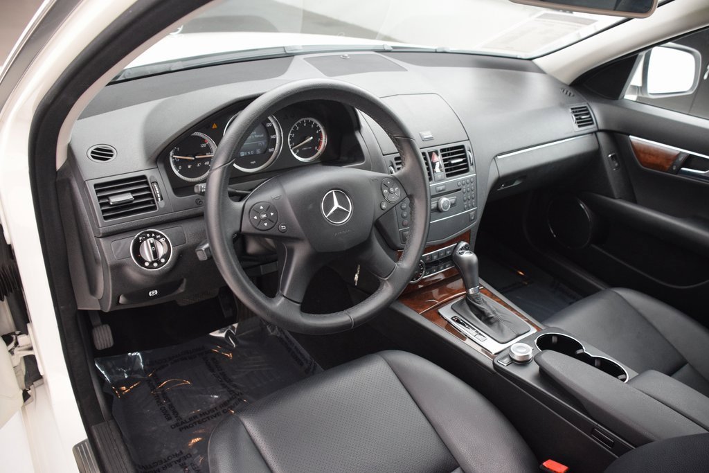 Used 2008 Mercedes-Benz C 300 Sedan image 17