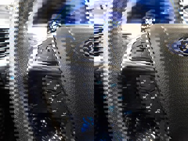 Used 2023 Ford Edge Titanium image 22