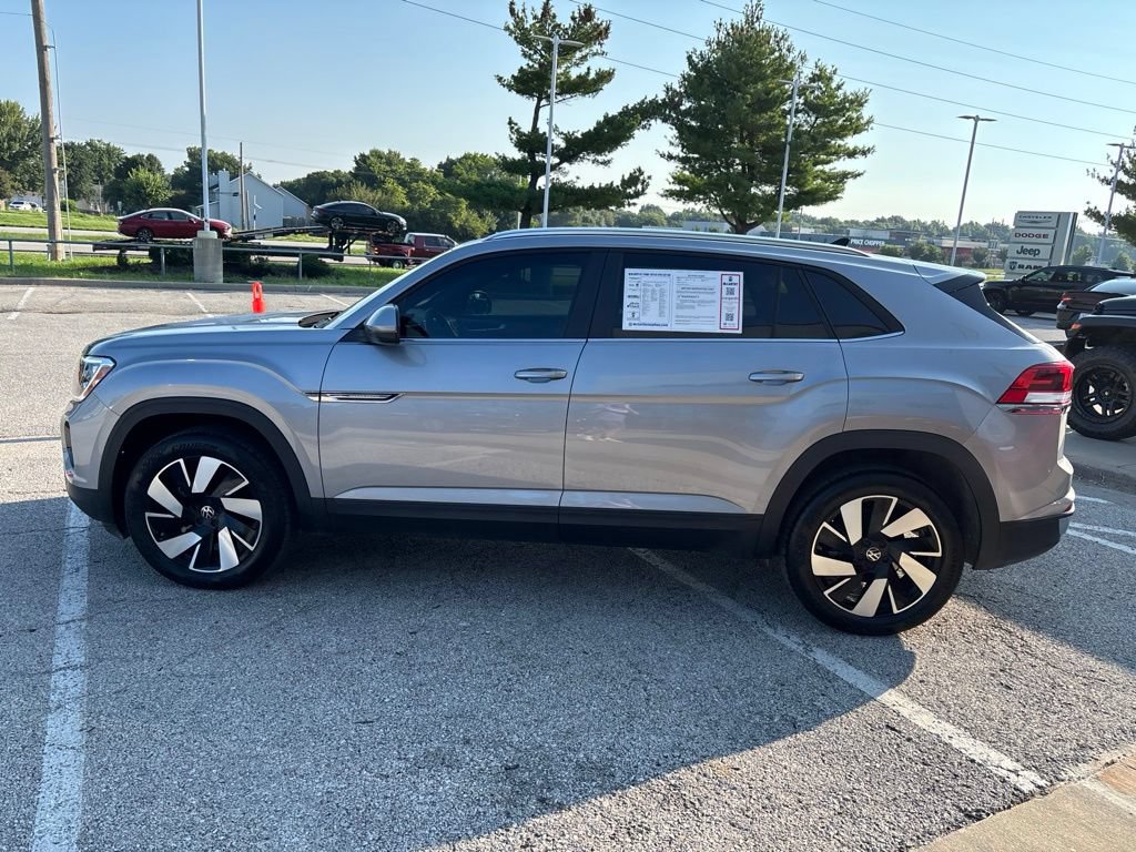 Used 2026 Volkswagen Atlas Cross Sport SE AWD/4WD image 17