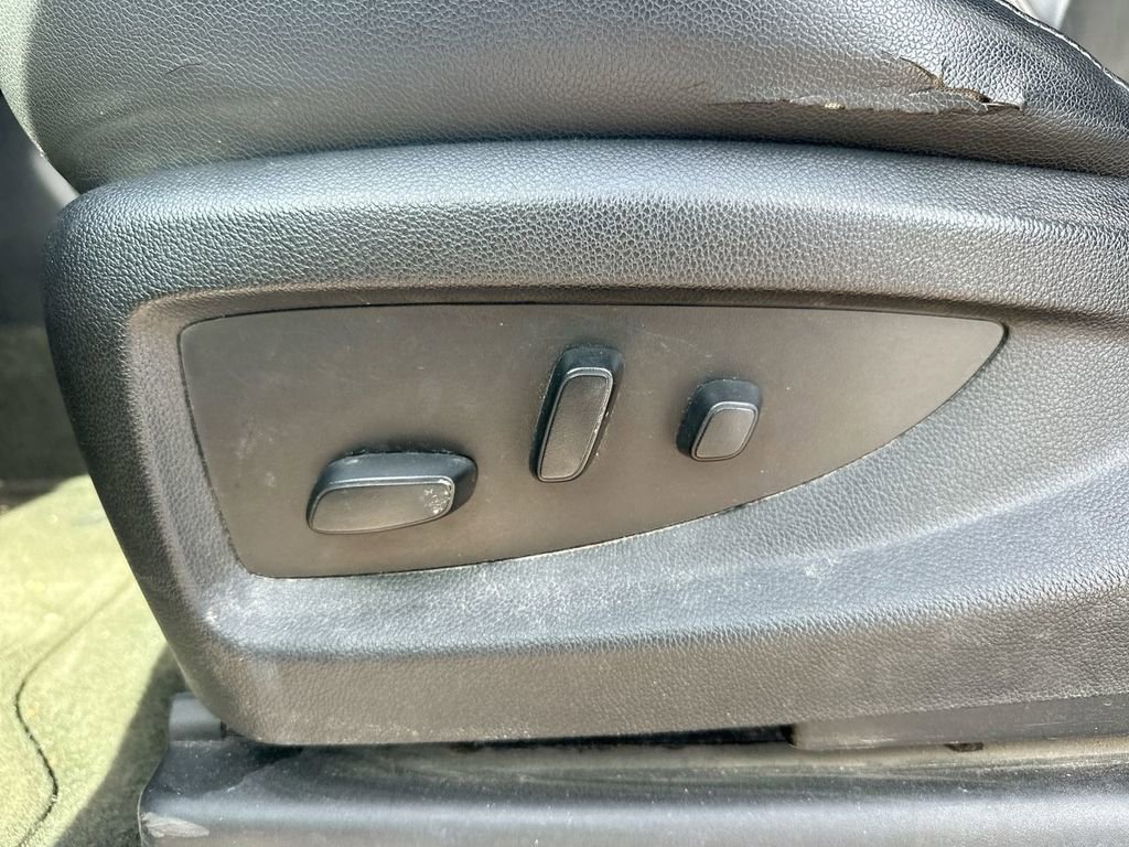 Used 2018 Chevrolet Suburban Premier w/ Max Trailering Package image 59