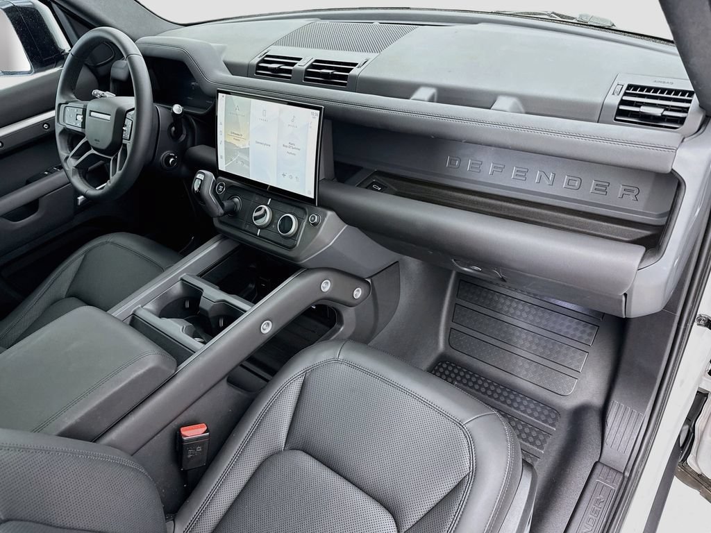 Certified 2026 Land Rover Defender 110 S AWD/4WD image 16