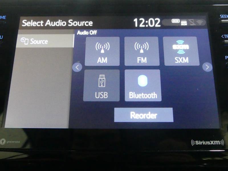 Used 2022 Toyota Corolla LE image 40