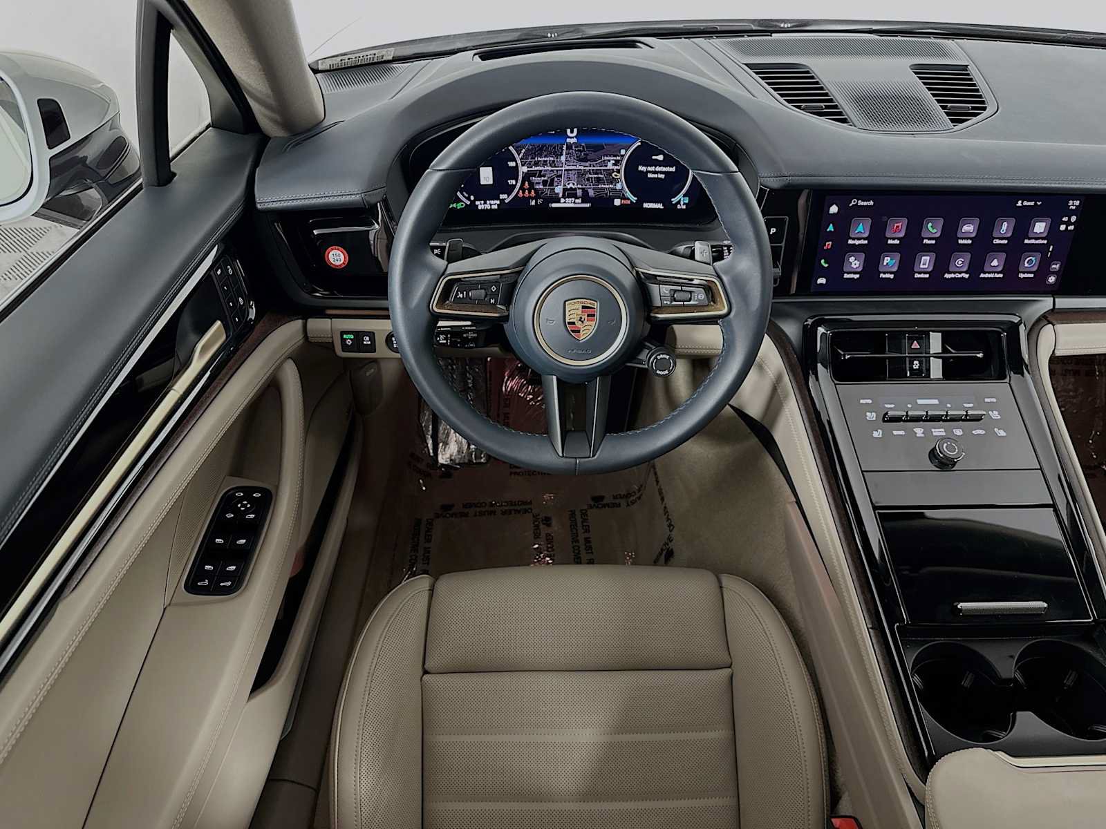 Certified 2024 Porsche Panamera 4 AWD/4WD image 23