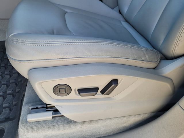 Used 2022 Audi Q7 3.0T Premium Plus image 25