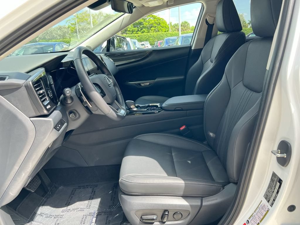 Used 2026 Lexus NX 350 AWD w/ Accessory Package (Z2) image 12