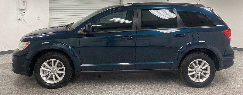 Used 2015 Dodge Journey SXT w/ Flexible Seating Group image 8