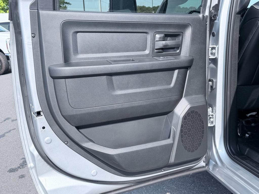 New 2026 RAM 3500 Tradesman w/ Chrome Appearance Group A AWD/4WD image 29