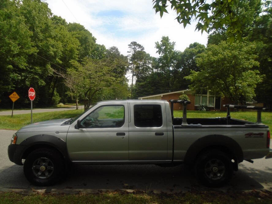 Used 2002 Nissan Frontier XE AWD/4WD image 8