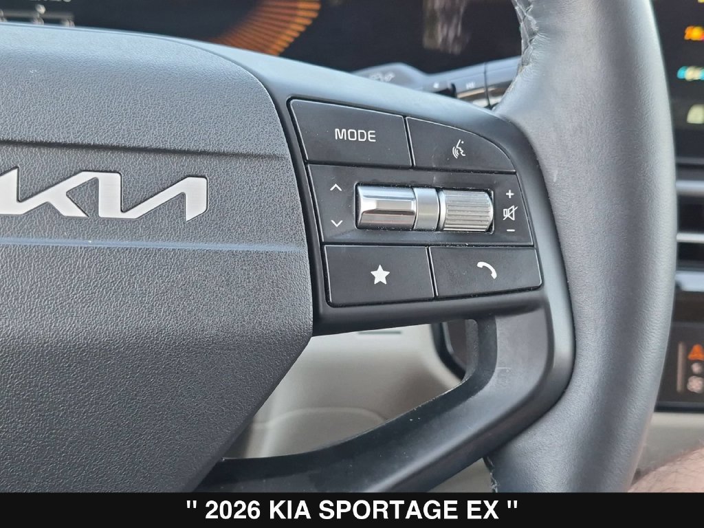 Used 2026 Kia Sportage EX w/ EX Panorama Roof Package FWD image 26