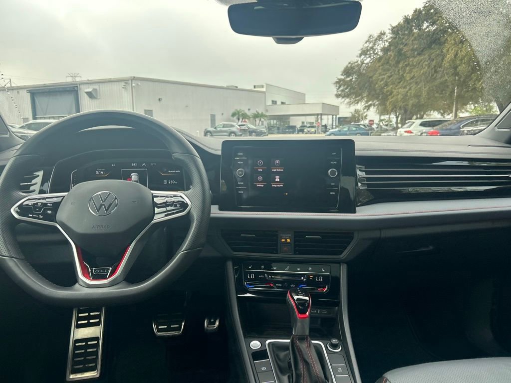 Certified 2025 Volkswagen Jetta GLI Autobahn w/ GLI Black Package image 47