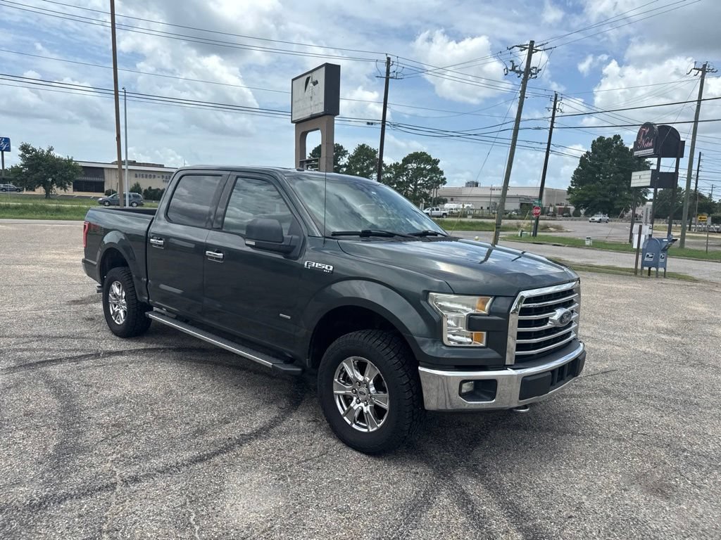 Used 2015 Ford F150 XLT w/ Equipment Group 302A Luxury AWD/4WD image 19