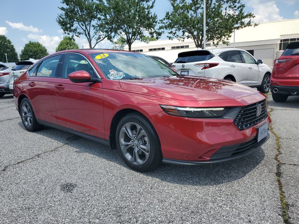Used 2024 Honda Accord EX image 3