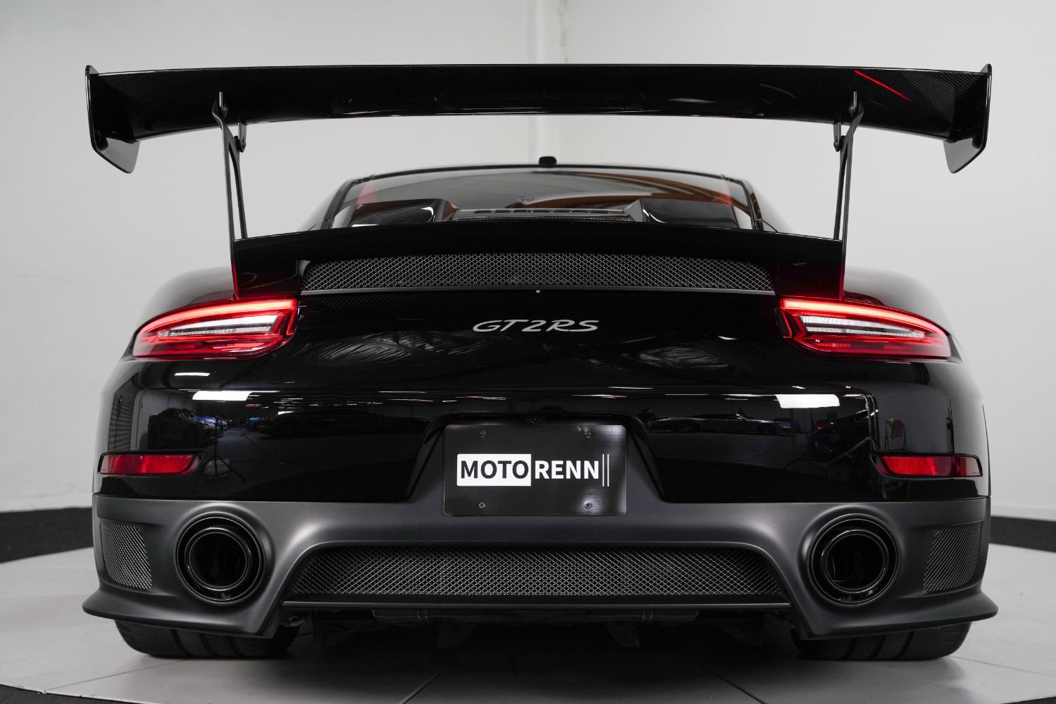 Used 2019 Porsche 911 GT2 RS RWD image 29