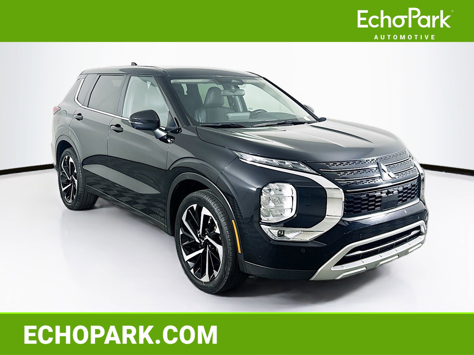 Used 2024 Mitsubishi Outlander SE