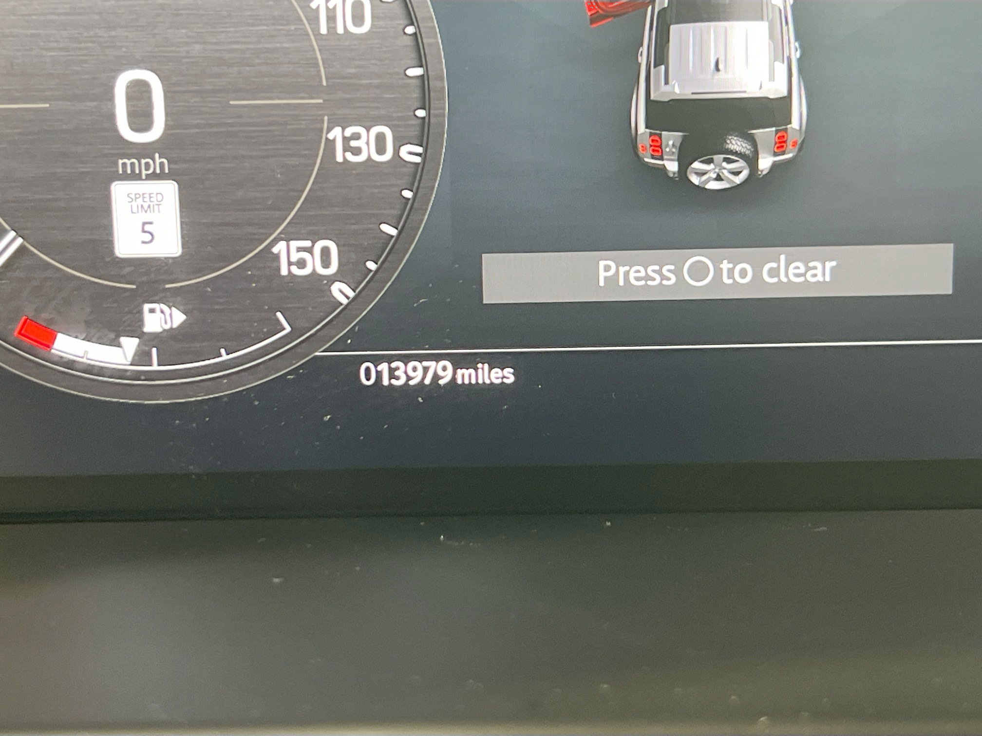 Used 2023 Land Rover Defender 110 X-Dynamic SE image 11