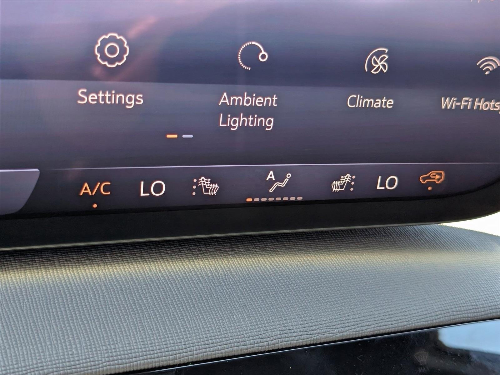 New 2026 Buick Enclave Preferred w/ Power Package FWD image 24