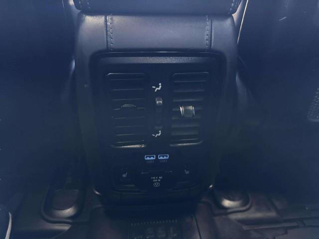 Used 2021 Jeep Grand Cherokee Trackhawk AWD/4WD image 42