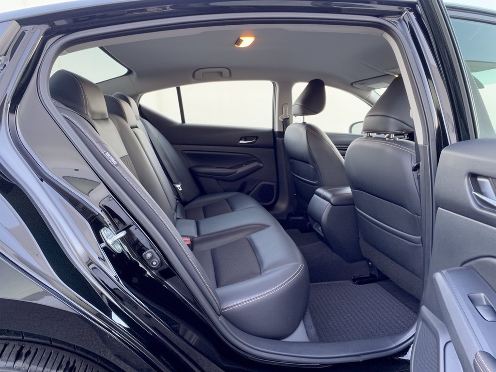 Used 2021 Nissan Altima 2.5 SR AWD/4WD image 29
