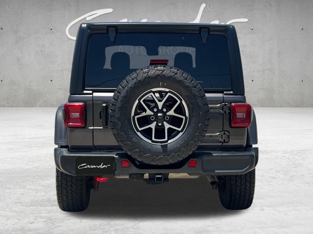 Used 2025 Jeep Wrangler Unlimited Rubicon AWD/4WD image 15