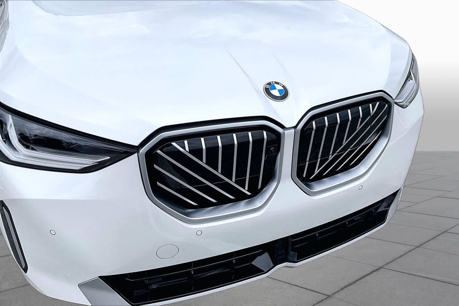 Used 2025 BMW X3 xDrive30i w/ Premium Package AWD/4WD image 30