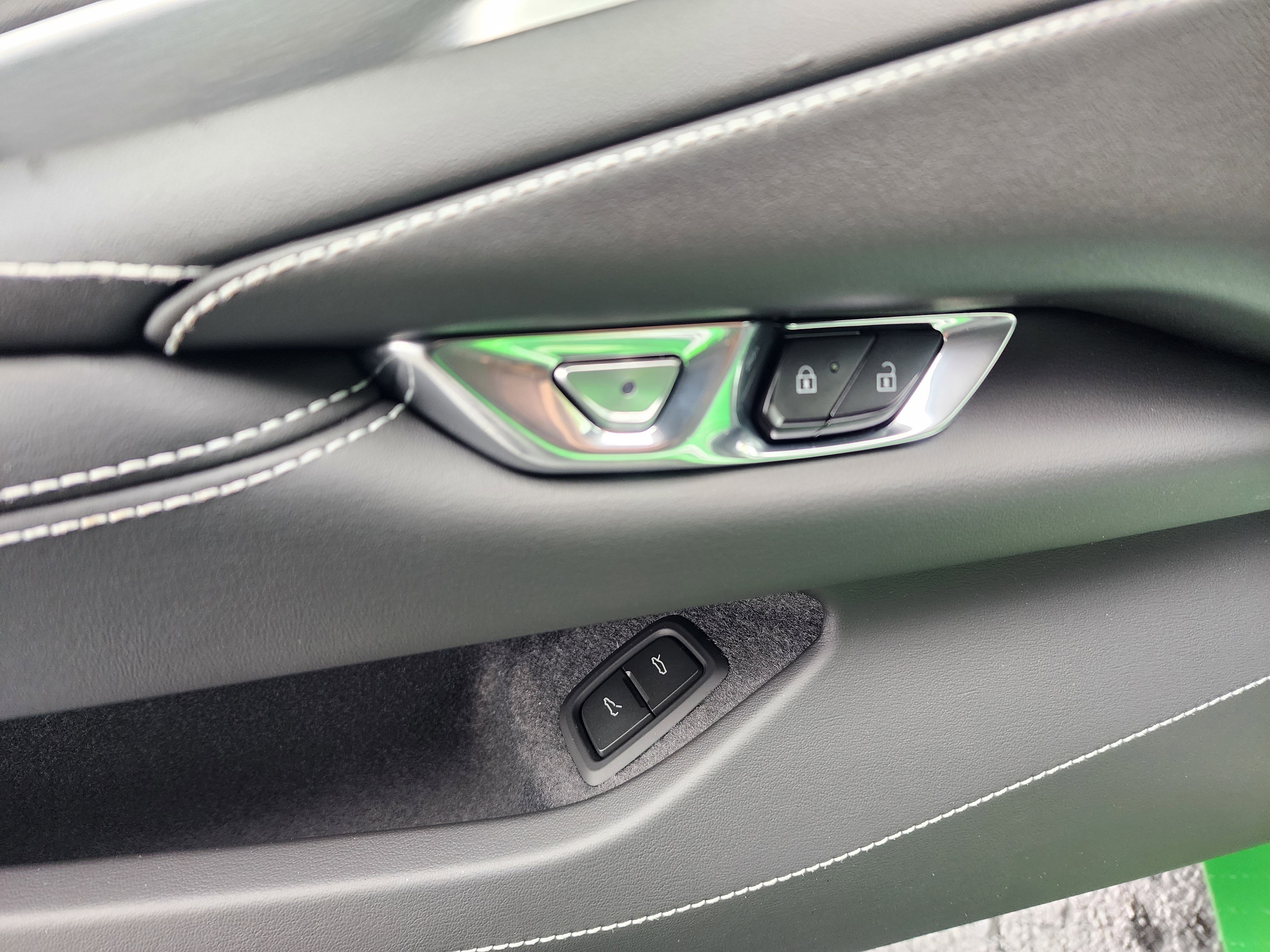 New 2026 Chevrolet Corvette Stingray Preferred Cpe w/ 2LT image 19