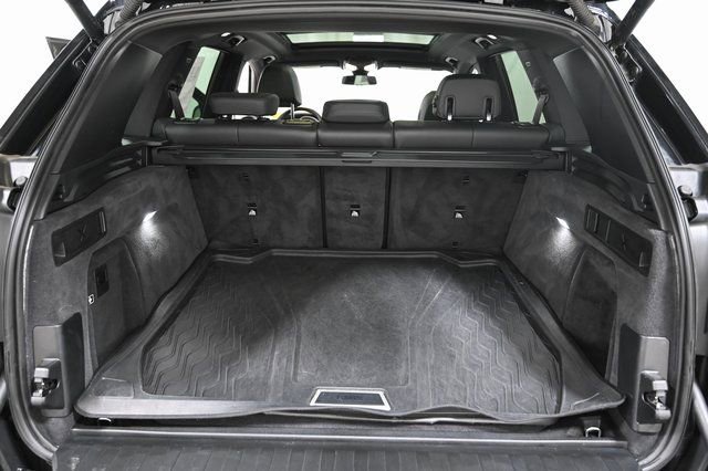 Used 2022 BMW X5 xDrive40i w/ Parking Assistance Package image 22
