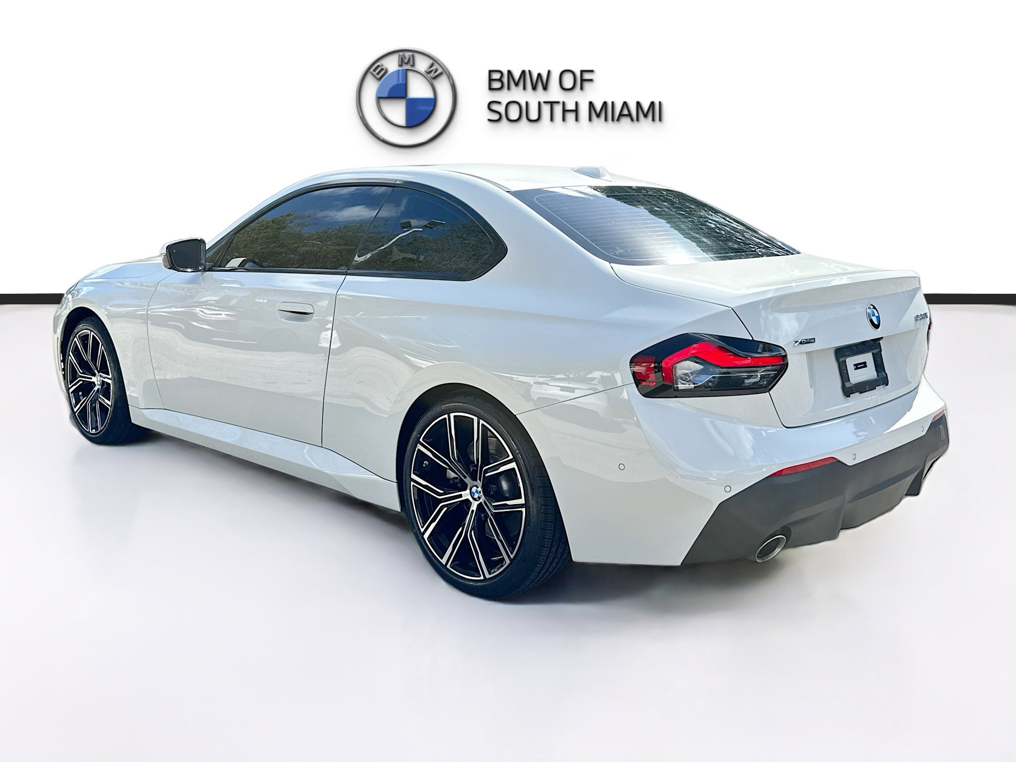 Certified 2024 BMW 230i xDrive Coupe w/ Convenience Package image 5