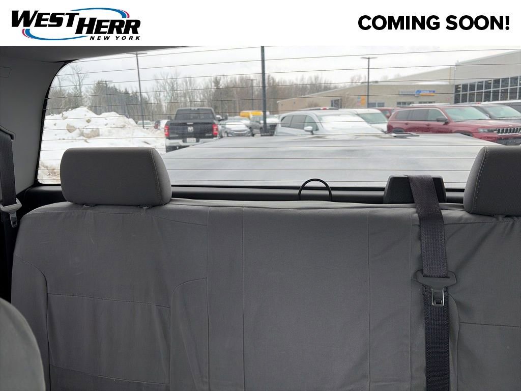 Used 2017 Chevrolet Silverado 1500 Custom w/ Custom Convenience Package image 8