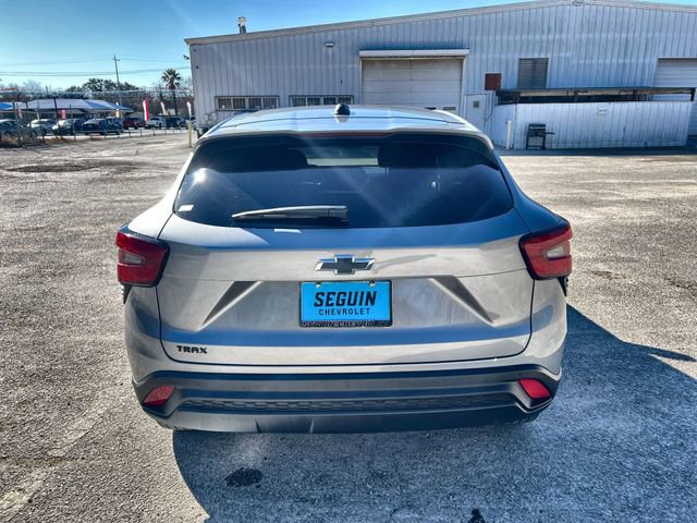 Certified 2025 Chevrolet Trax LS w/ LS Convenience Package image 30