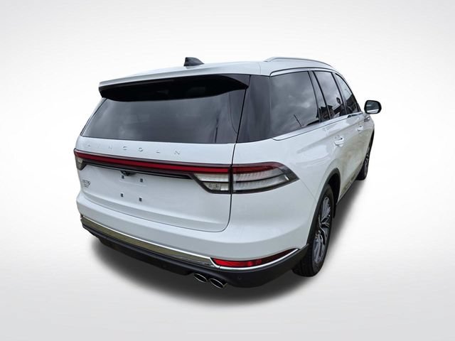 New 2026 Lincoln Aviator 2WD image 3