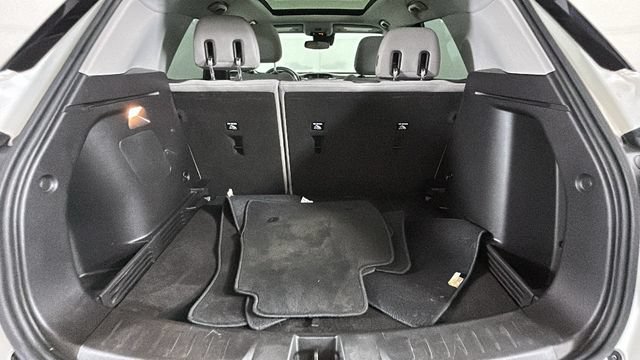 Used 2021 Chevrolet TrailBlazer LT w/ Sun and Liftgate Package FWD image 28