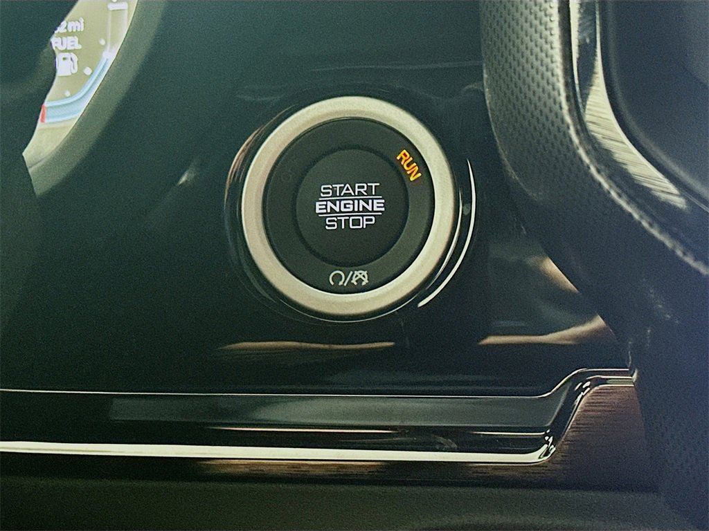 Used 2025 RAM 2500 Limited image 27