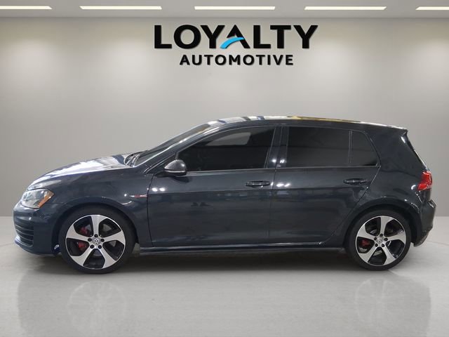 Used 2016 Volkswagen Golf 4-Door image 2