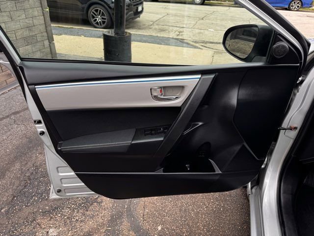 Used 2014 Toyota Corolla LE FWD image 10
