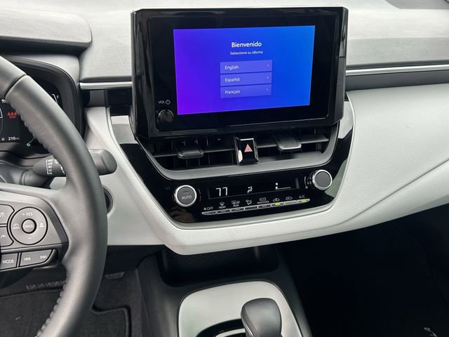 Used 2026 Toyota Corolla SE FWD image 16