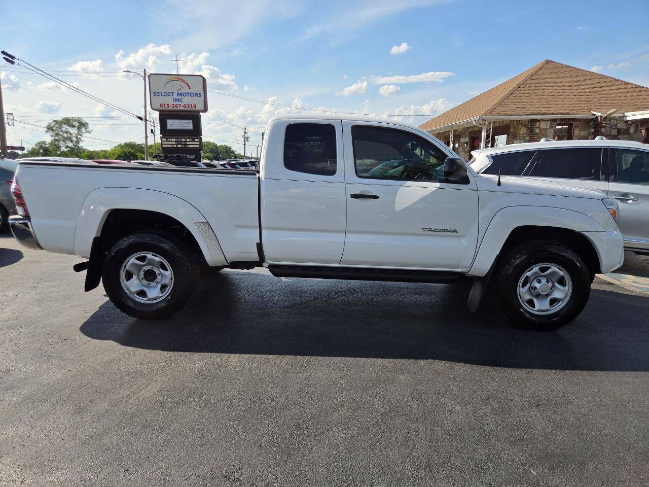 Used 2012 Toyota Tacoma PreRunner w/ SR5 Pkg RWD image 6